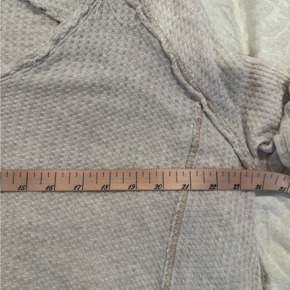 Free People Laguna Thermal Knit Long Sleeve Stretch Tunic Oatmeal oversized - Picture 8 of 8